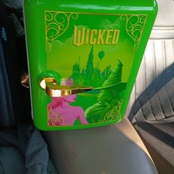 Wicked Mini Beauty Fridge 