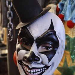 CLOWN 🤡 MASK 