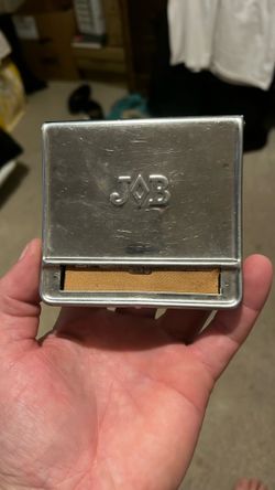 Job Vintage Cigarette Roller