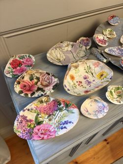 Beautiful shell Trinket Dishes 5-12 Dollars Each