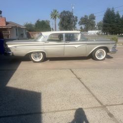 1959 Ford Popular