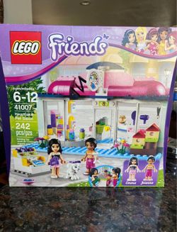 LEGO FRIENDS HEARTLAKE PET SALON 41007 NEW BOX WAS MARKED WITH INITIALS