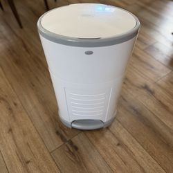 Dekor diaper pail