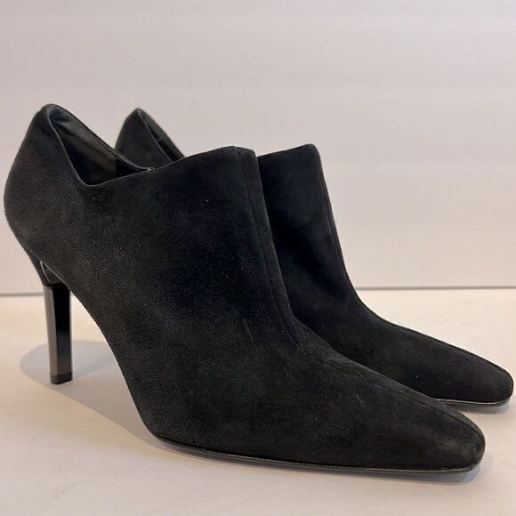 Paloma Womens Black Suede Heel Booties Size 8