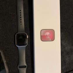 Pink Apple iwatch Series 9 200$ FIRM 