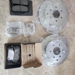 New Rear Brake Disc Rotors. Also Ceramic Brake Pads for front and back of Armada, QX56, QX80