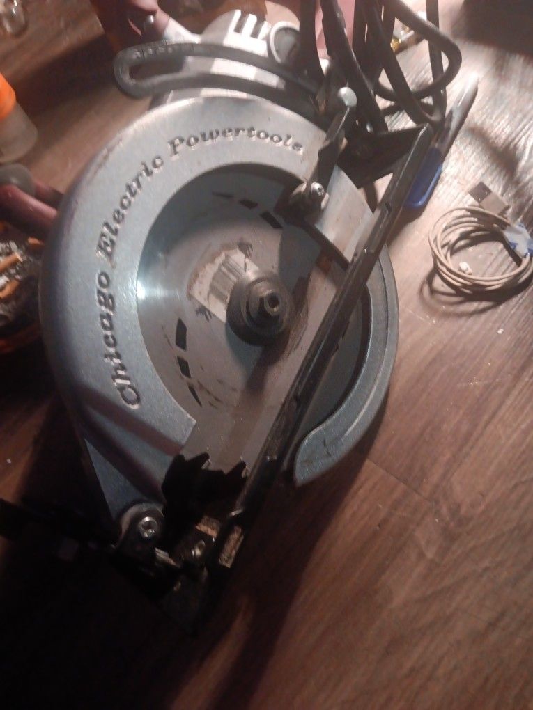 Chicago Electric Power Tools