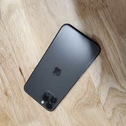 Iphone 11 pro 512gb  unlock any sim
