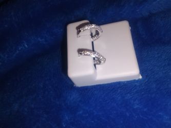 Earings
