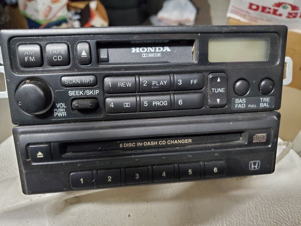 Honda factory tape deck with 6 disc CD changer