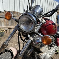 1995 Yamaha motorcycle