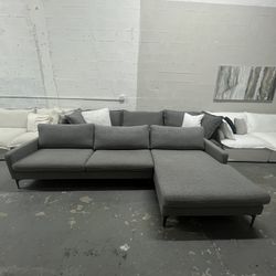 Gray Modern Sectional (Delivery)