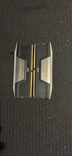 Corsair Vengeance RGB DDR5 32GB (2x16GB) 6400MHz - New, Never Installed