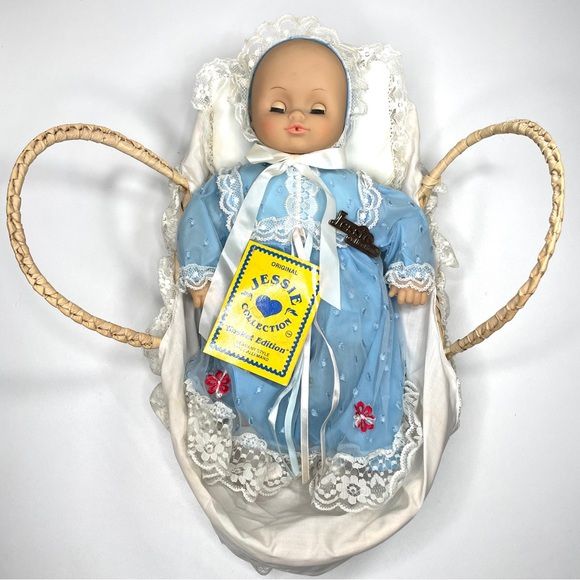Vintage 1992 Jessie Collection Basket Edition German Style Doll 15 