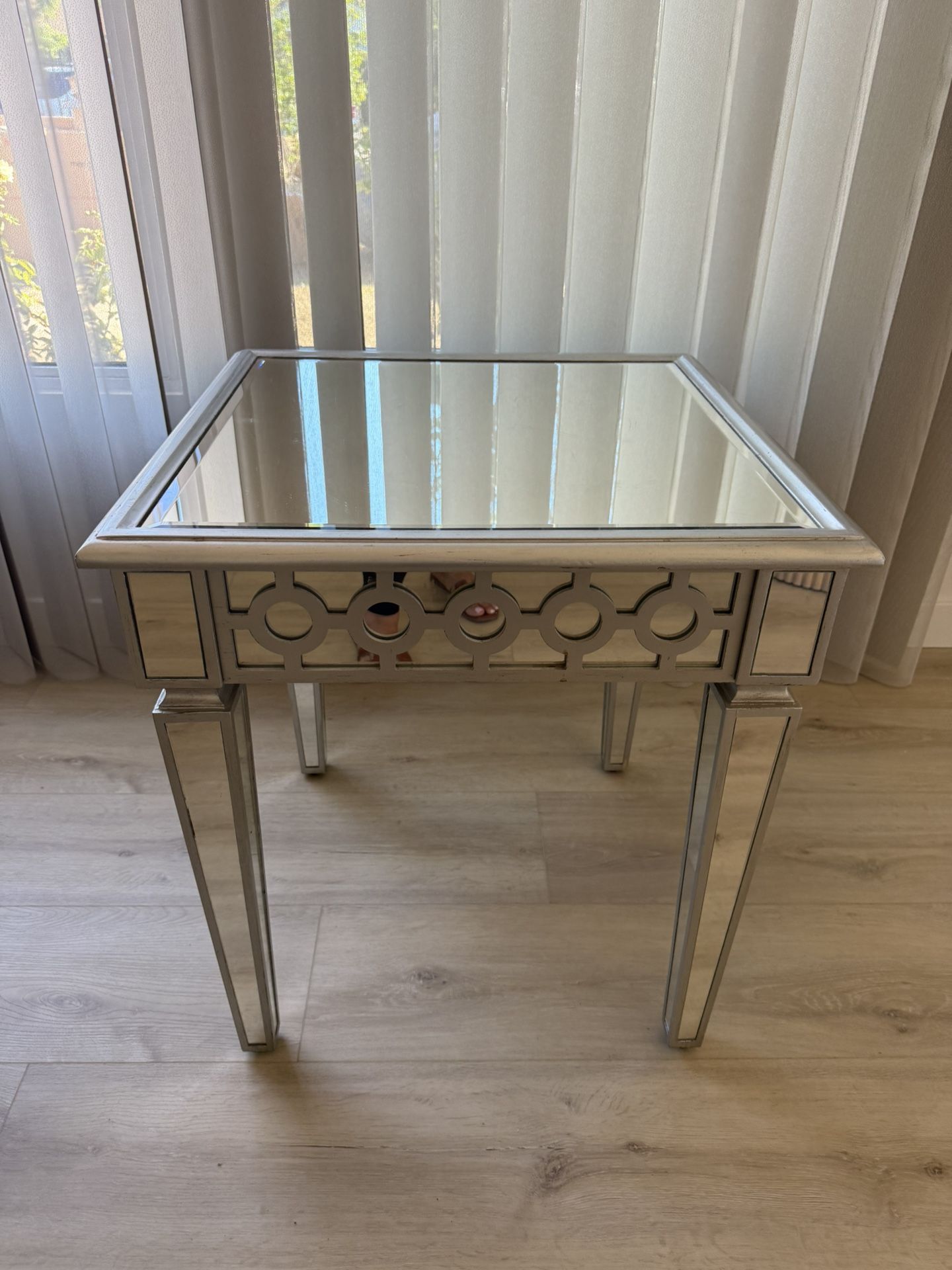 Z Gallery Side Table