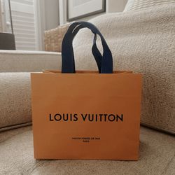 Small LV Authentic Louis Vuitton Paper Bag 