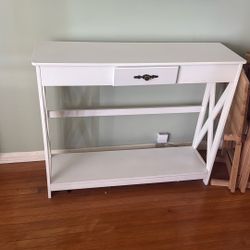 Entry Way Table