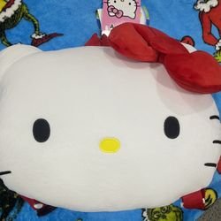 Hello Kitty, Soft And Cuddly Backpack