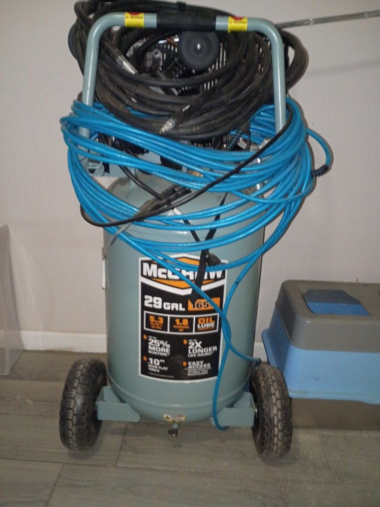 29 Gal Air Compressor With 200 Ft Hose And Hose  Reel Not Shown In Pic 