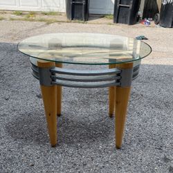 Glass Coffee Table / Side Table 