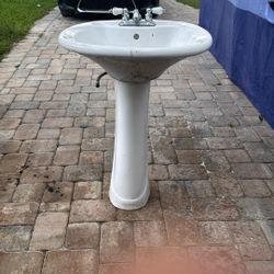 White Bathroom Sink