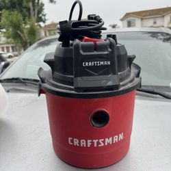 2.5 Gallon Craftsman Vaccun