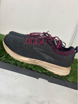Brooks Ricochet LE Womens Size 9 Athletic Running Shoes Sneakers 1202921B018