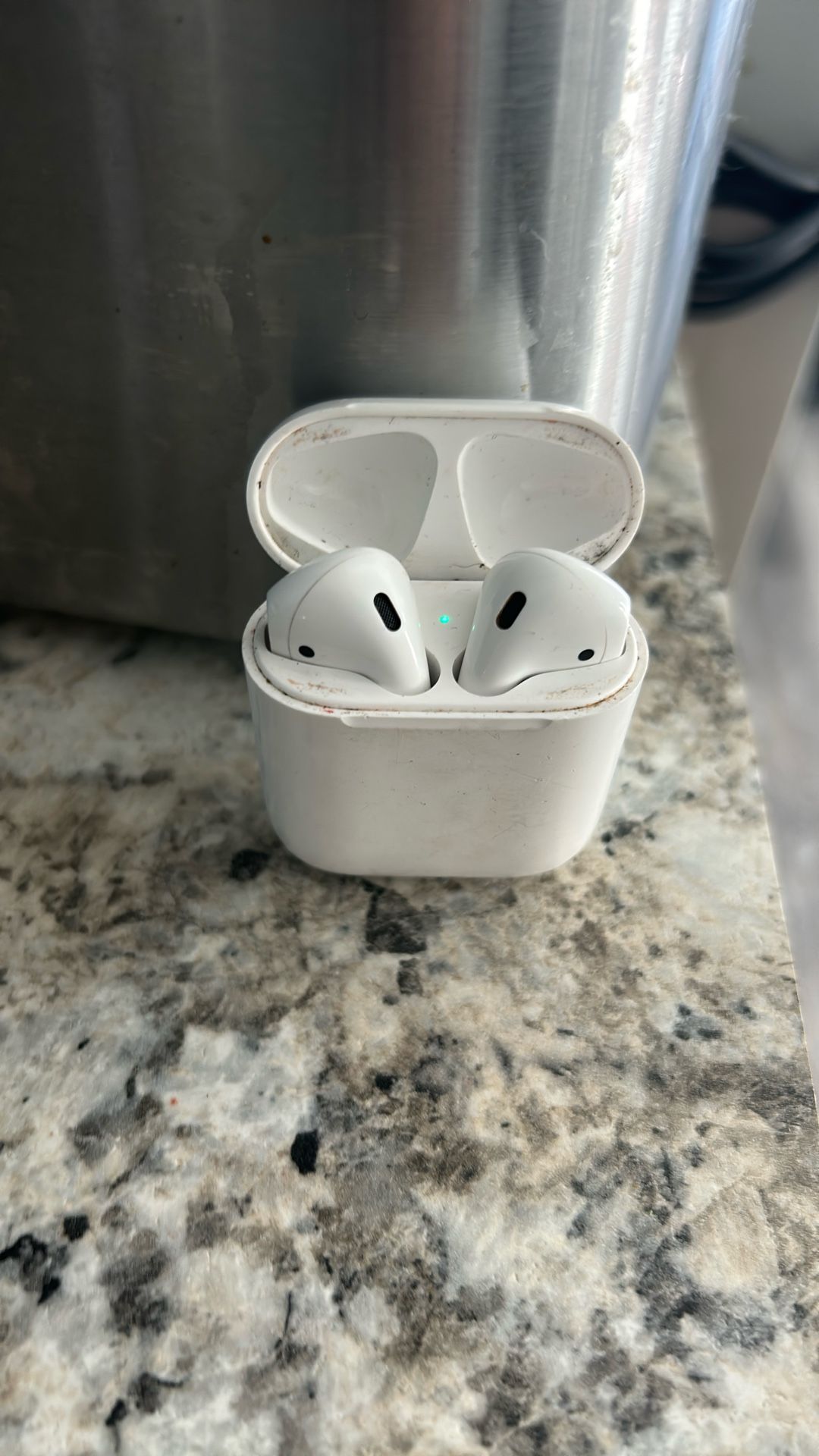 Airpods A1602