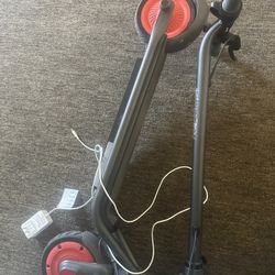 Selling E Scooter 15 Miles