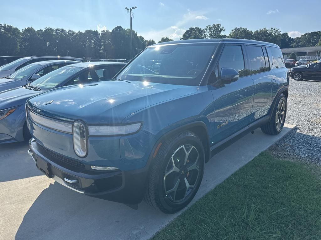 2023 Rivian R1S