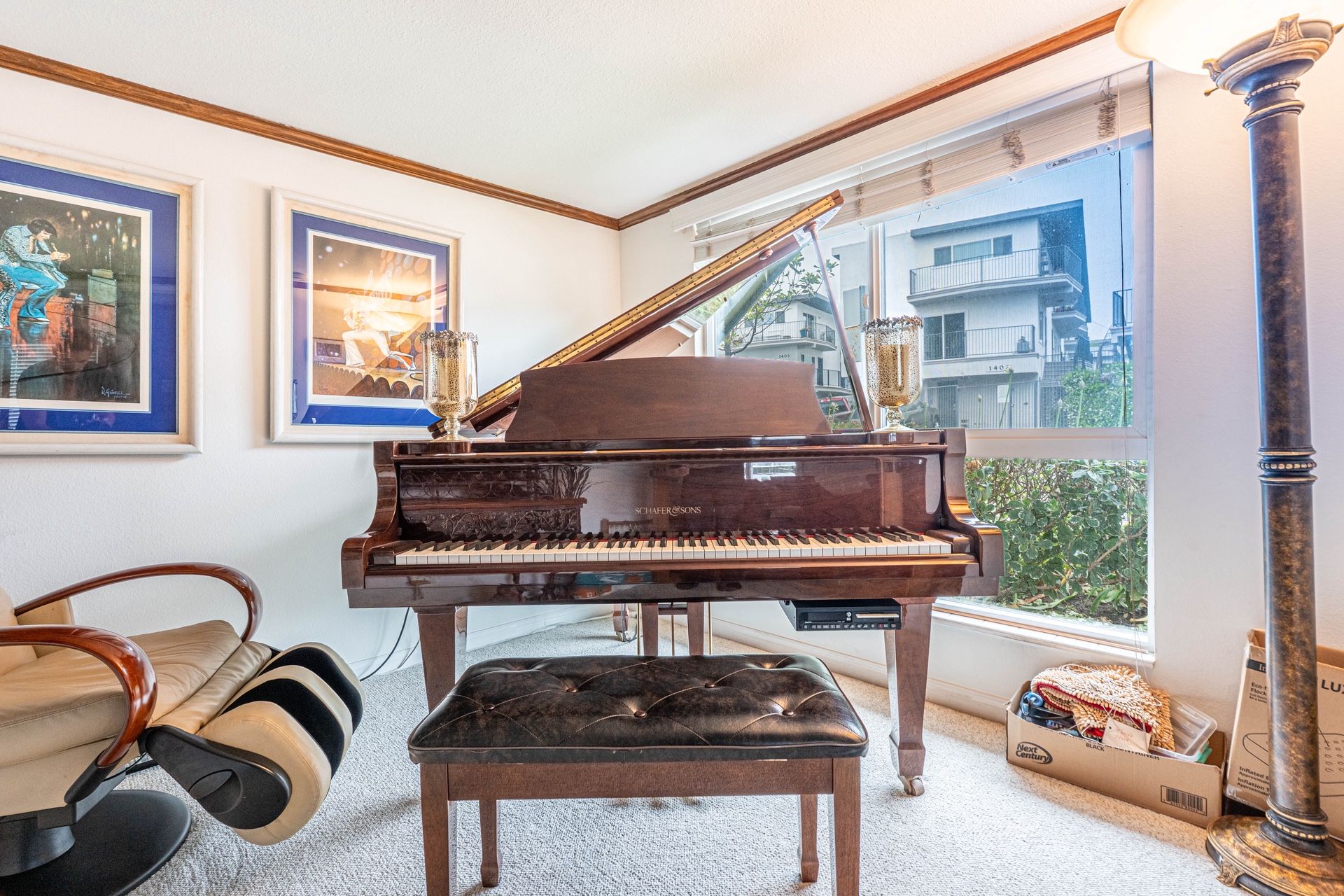 🎹 Schafer & Sons Baby Grand Piano – Like New – $1,200 OBO 