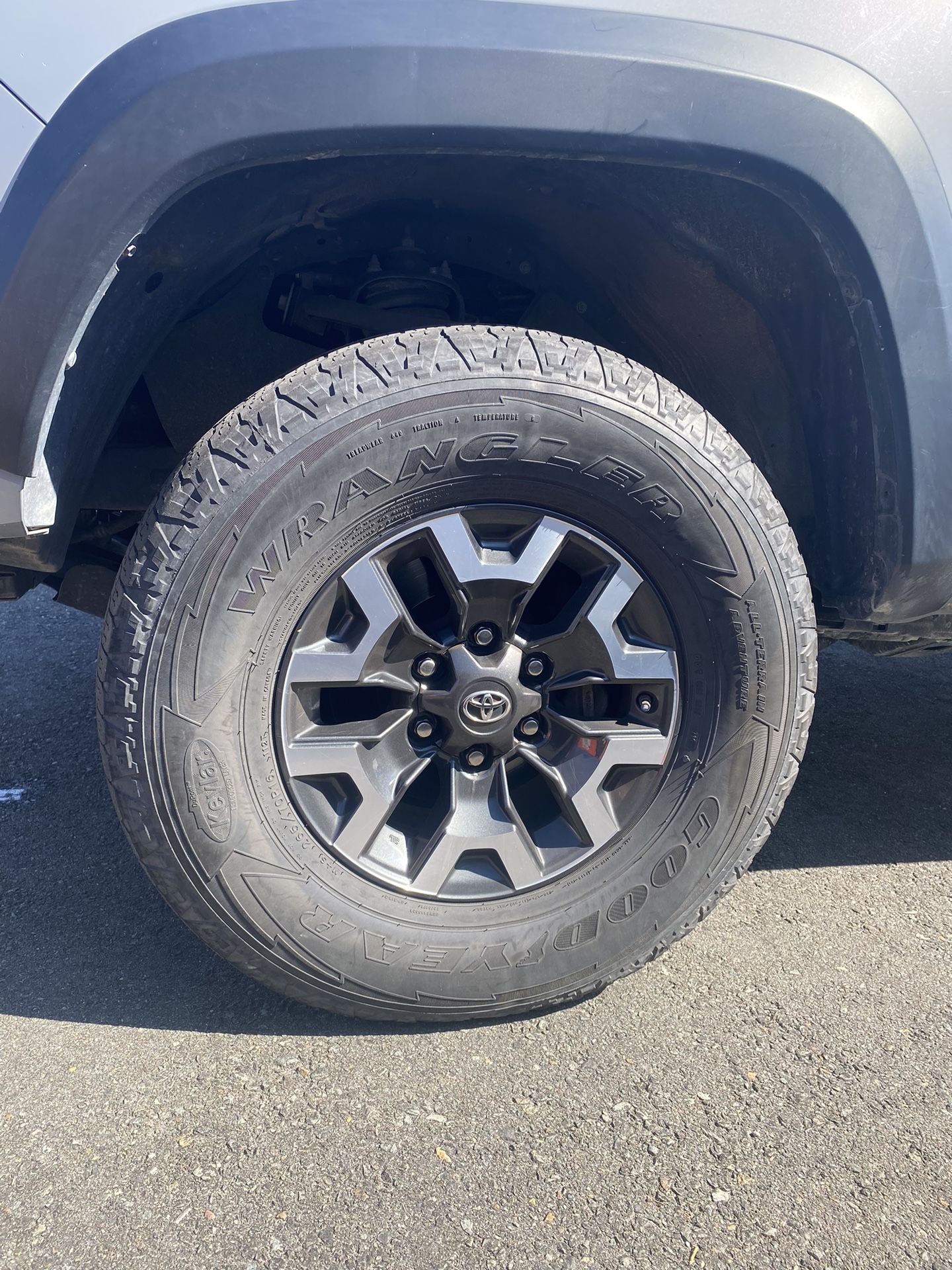 Toyota OffRoad Stock Wheels And Tires (Rims) for Sale in San