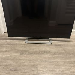 43 Viso With Hanging Tv Stand 