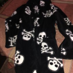 New Skeleton Robe Size Large