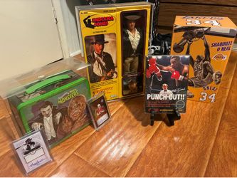 Toy & Collectibles Lot (6 Items)