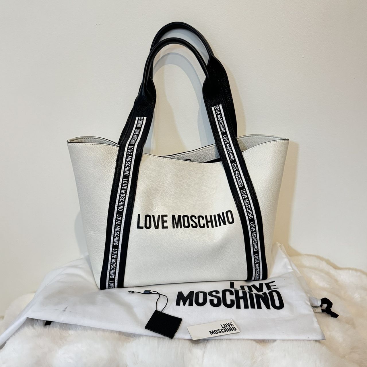 Love Moschino Premium Leather Tots Bag