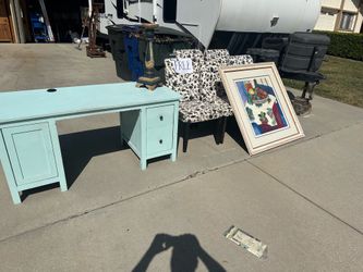 Desk, chairs, picture frame