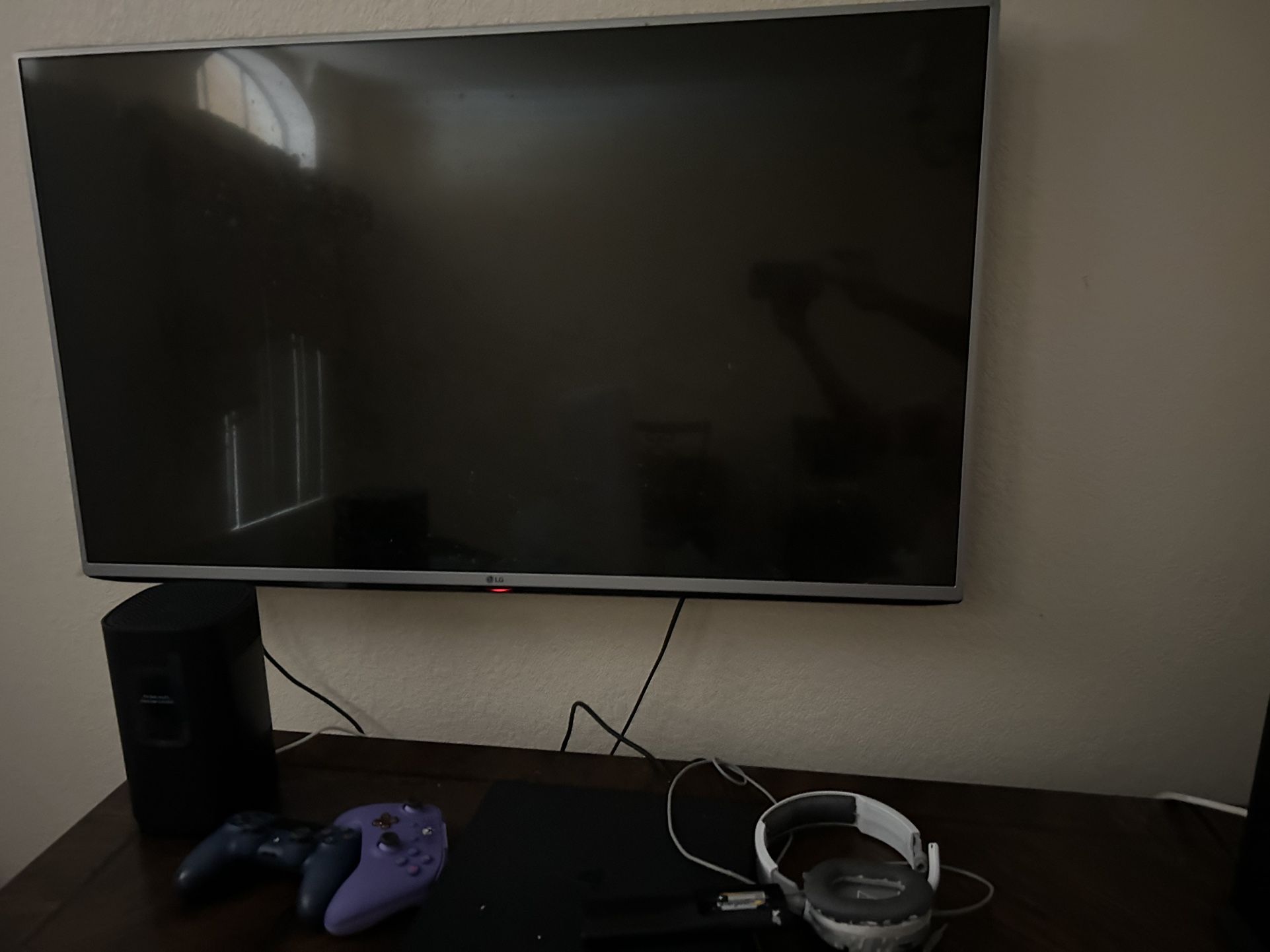 25h By 43 L Lg Smart Tv