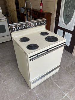 GE Stove