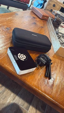 Aaxa P300 Pico Projector