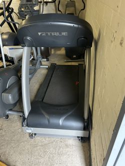 True Ps300 Treadmill 