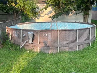 Swim pool