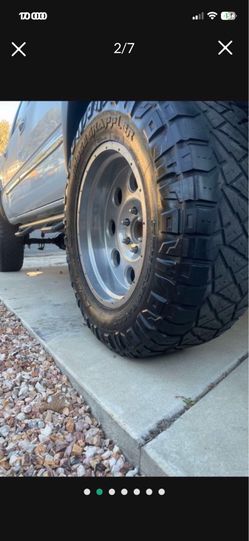 Silverado 6 Lug  37 X 20 " Nitto On 20" X 10 Alloys Alcoa Style Rims