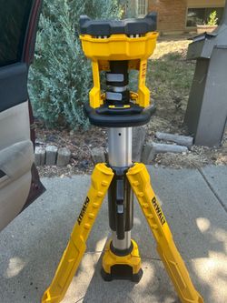 Dewalt work light