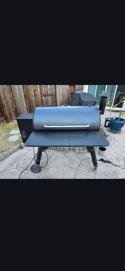 Treager Series 34 Pro Smoker Grill