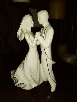 Lennox Wedding Cake Topper