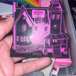 Beetlejuice Limited Edition Eyeshadow Pallete