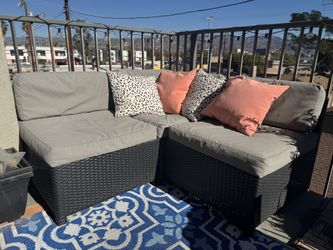 Patio Furniture 3 Piece Sectional With Pillows