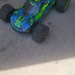 rustler 4x4 vxl