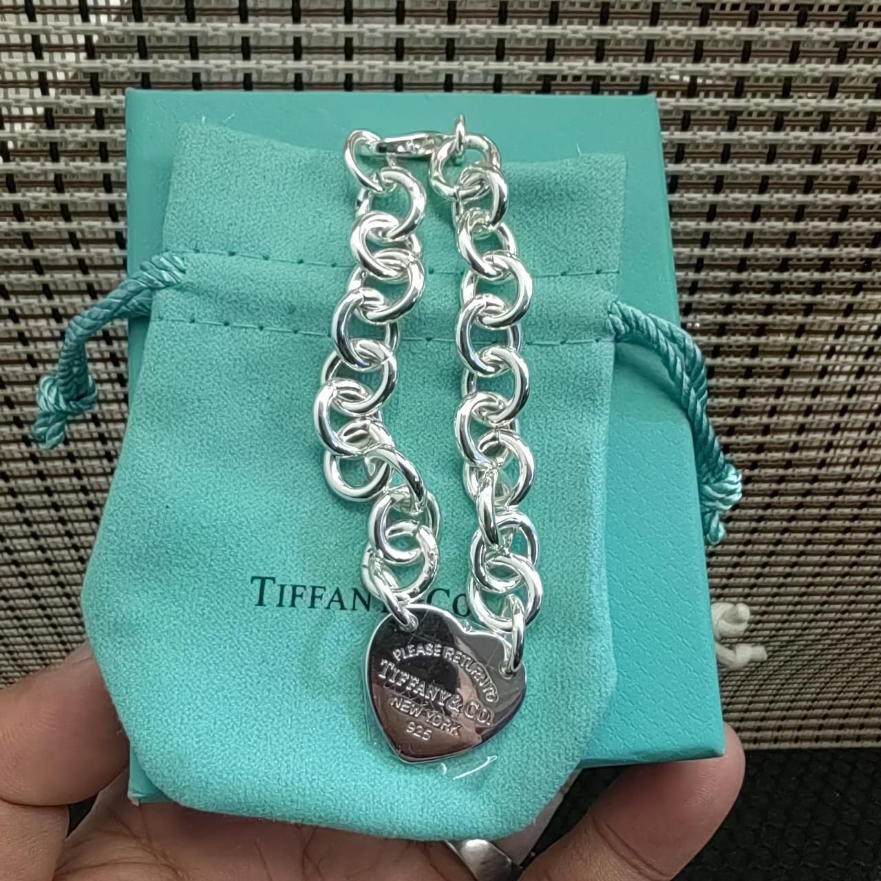 Tiffanhy Bracelet for women